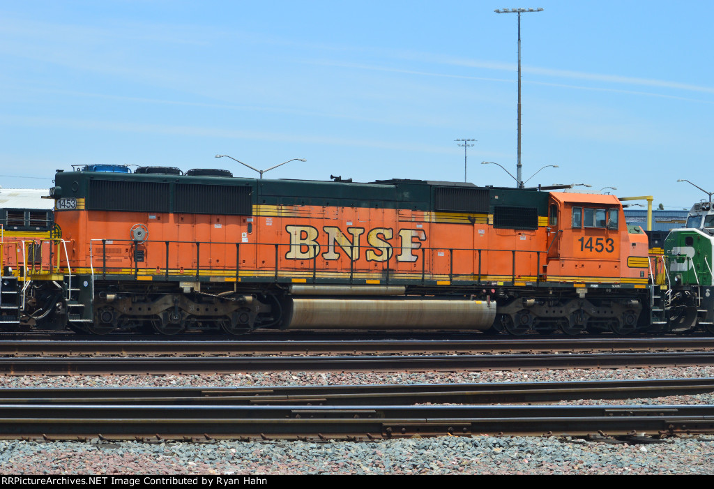 BNSF 1453 